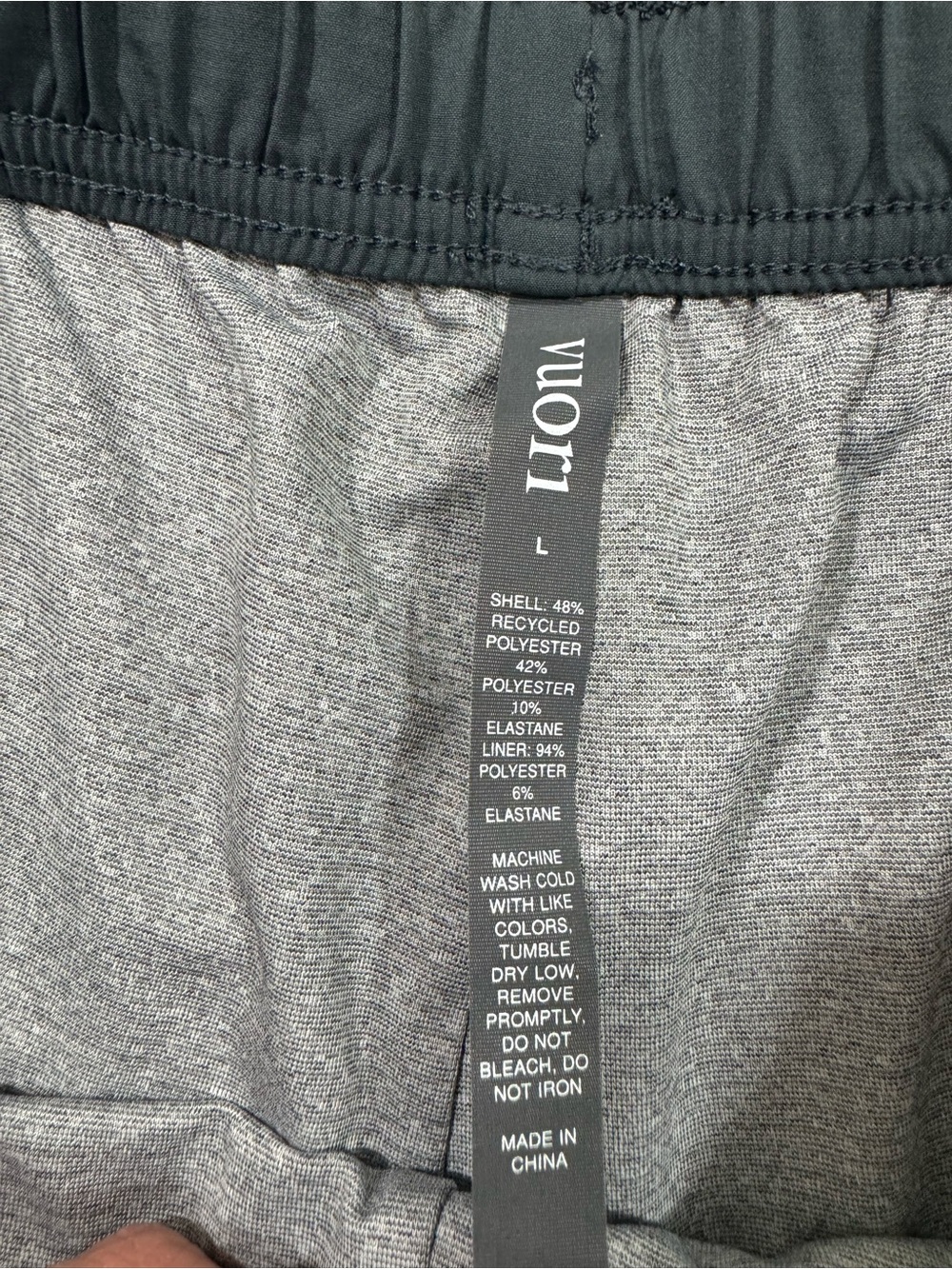 Vuori Kore Short Lined 7 Inch Grey - Picture 7 of 8